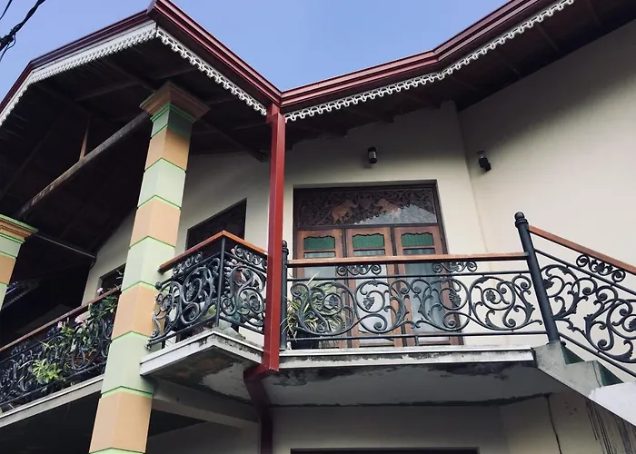 Bee Nest Bed & Breakfast Negombo